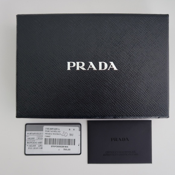 Medium Saffiano Prada Leather Wallet - Picture 5 of 6
